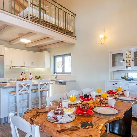 Villa Irida By Elayan Villas Corfu Sidárion