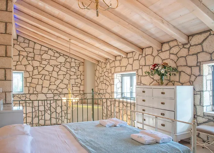 Villa Irida By Elayan Villas Corfu Villa Sidárion