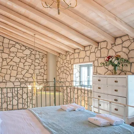 Villa Irida By Elayan Villas Corfu Villa Sidárion